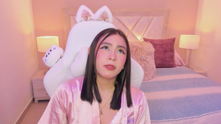 SophiaColinns's Streamate show and profile