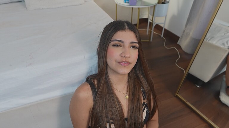 VictoriaJoliegb's Streamate show and profile