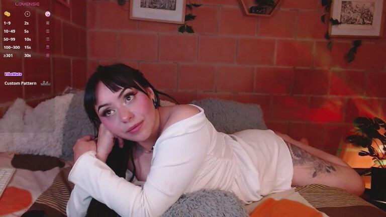 Harmony018's Streamate show and profile