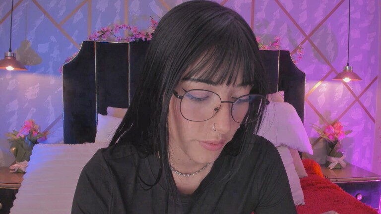 VioletaParr's Streamate show and profile