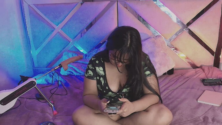 RousieGranger's Streamate show and profile