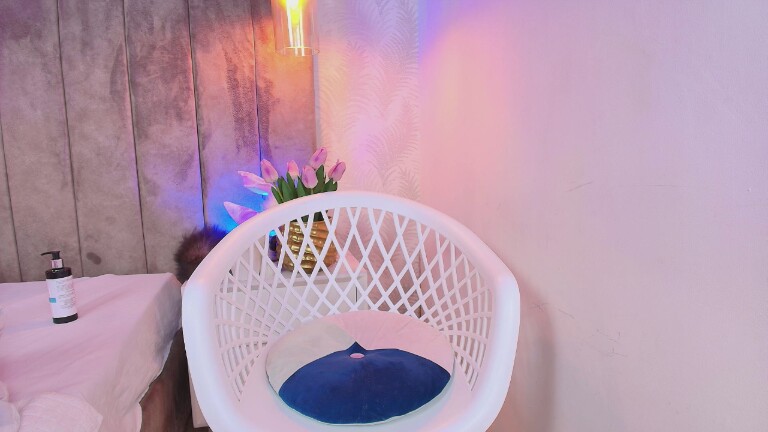 Tessalove_606's Streamate show and profile