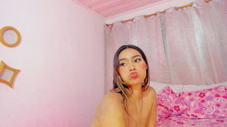 LolaAddams's Streamate show and profile