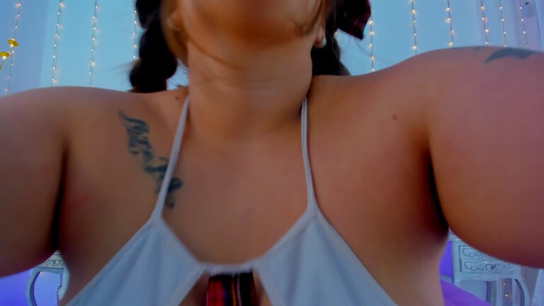 stephanyleon's Streamate show and profile