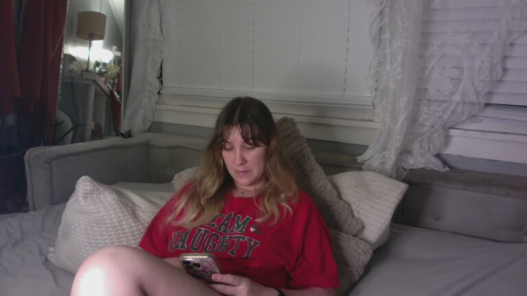 leoqueen1111's Streamate show and profile