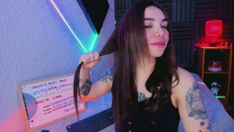 KendallSummer's Streamate show and profile