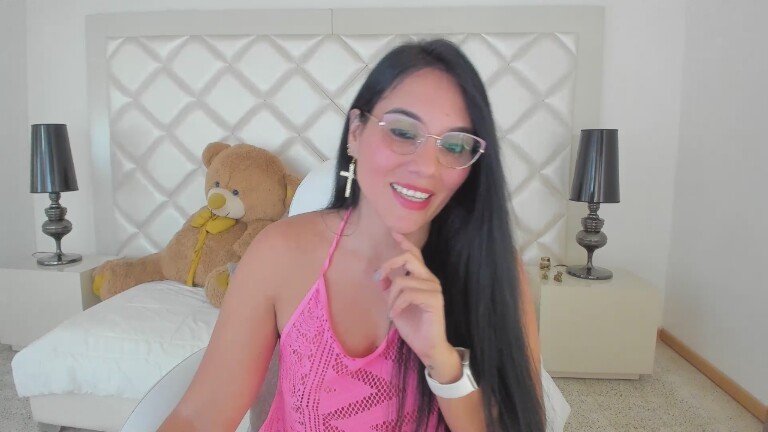 mia_sweetie's Streamate show and profile