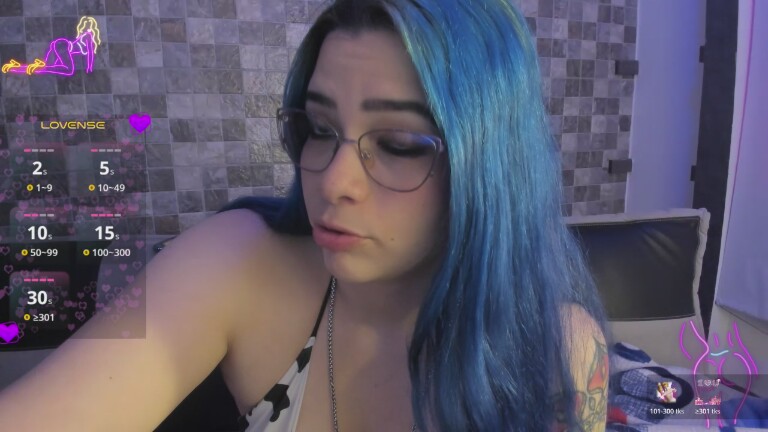 SophiaCyrus101's Streamate show and profile