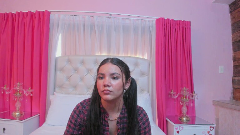 AlaskaRoss's Streamate show and profile