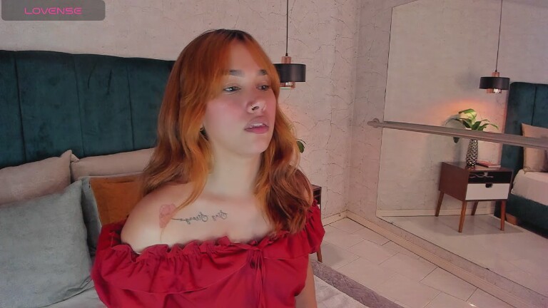 AdeleAnderson's Streamate show and profile