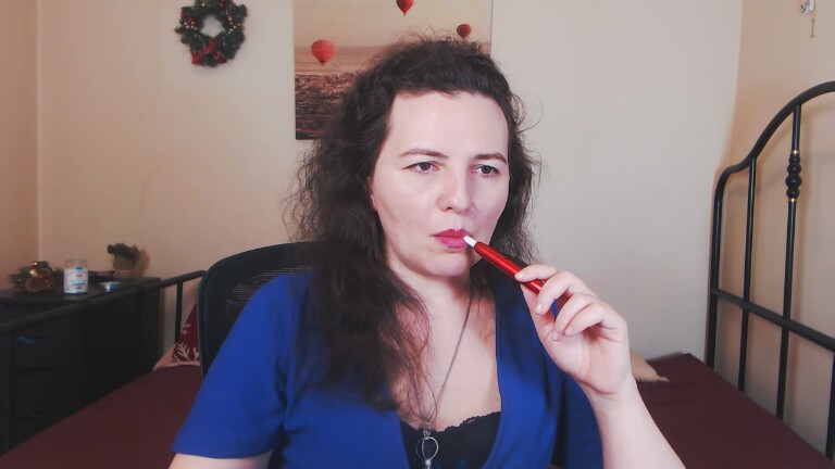 KARLEENx's Streamate show and profile