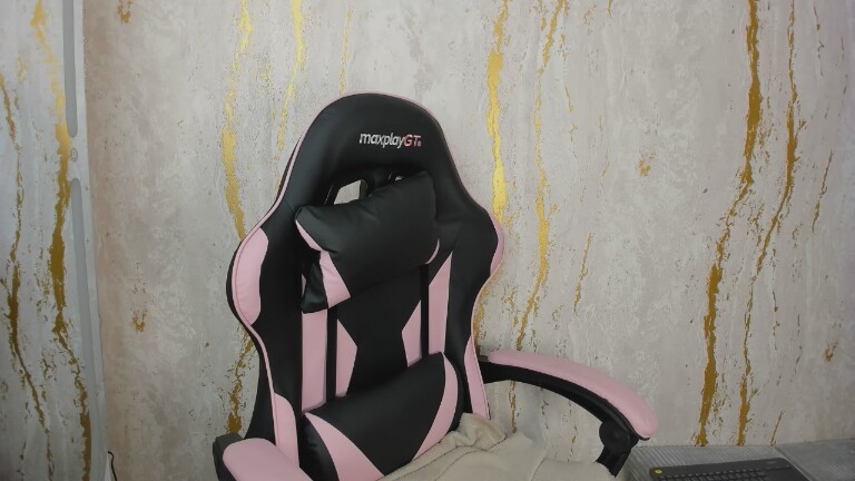 ElizabethRivera's Streamate show and profile