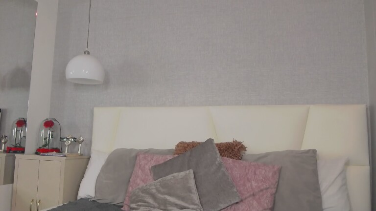 LilyVegaa's Streamate show and profile