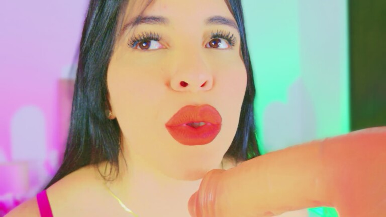 CharlootteEvans's Streamate show and profile