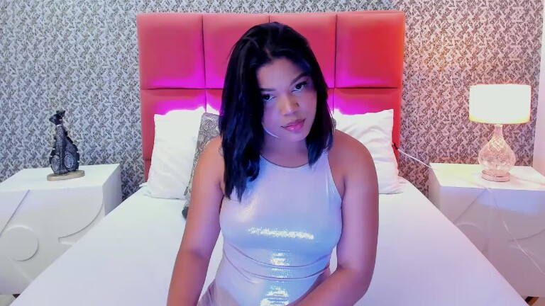 TiianaGlow's Streamate show and profile