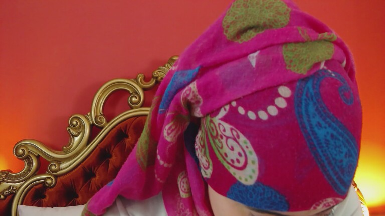 ANNALYAx's Streamate show and profile