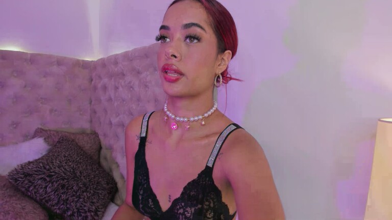 Alanna_Blakes's Streamate show and profile