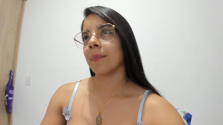 JennifferColeman's Streamate show and profile