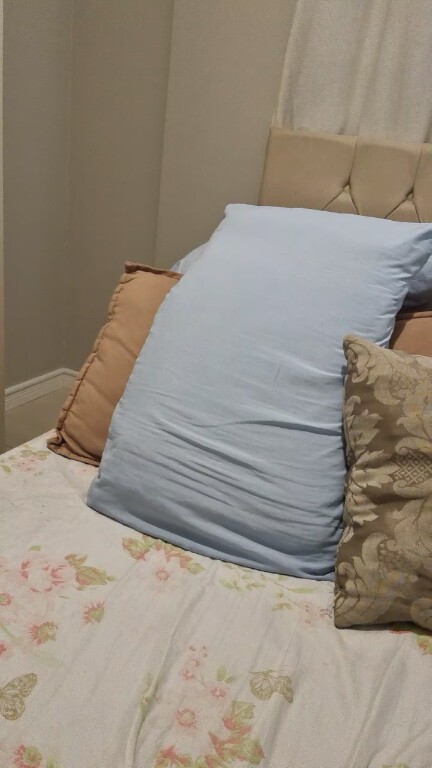 SophiMadson's Streamate show and profile