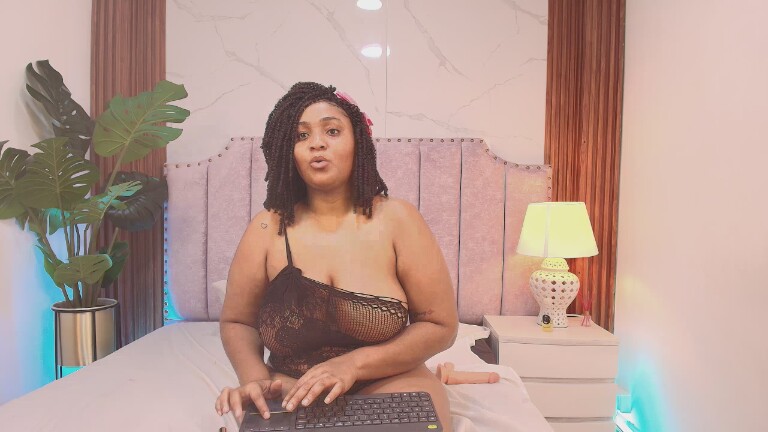 juliette_606's Streamate show and profile