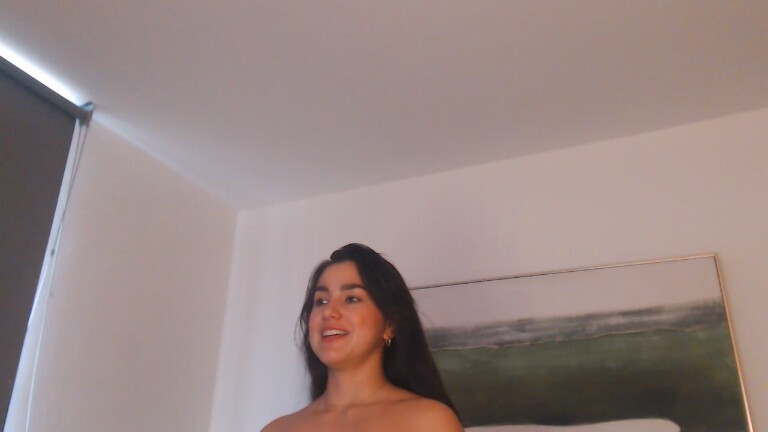 NiaMinogue's Streamate show and profile