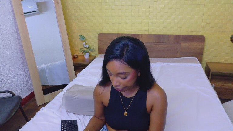 ShamiraSpencer's Streamate show and profile