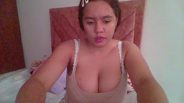 Lauradani's Streamate show and profile