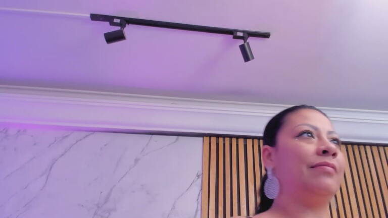 ViolettaThonsomS's Streamate show and profile