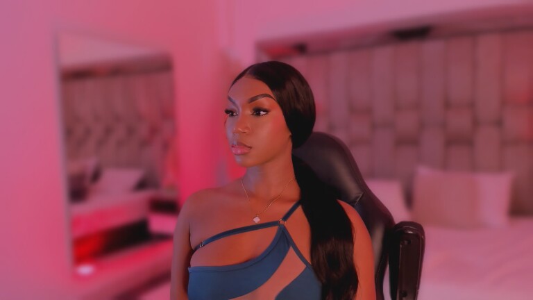 ChaynnaCooper's Streamate show and profile