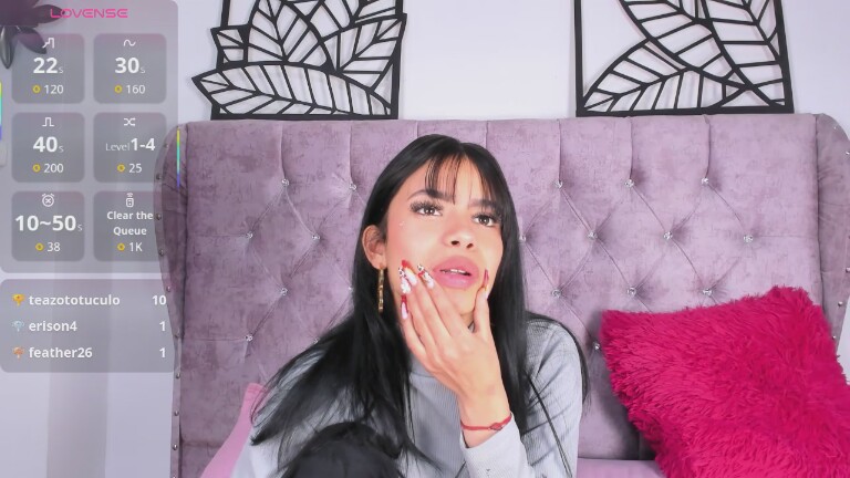 kazumiii's Streamate show and profile