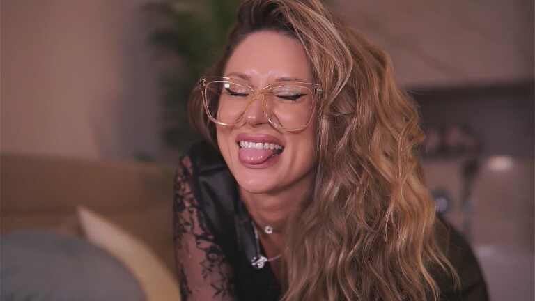 AvaMaddisson's Streamate show and profile