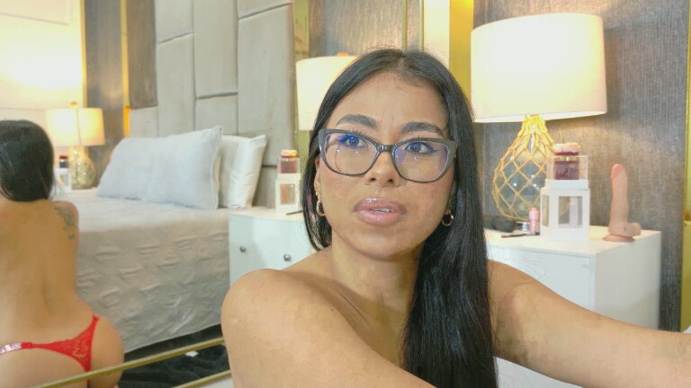 LiaSinclair's Streamate show and profile