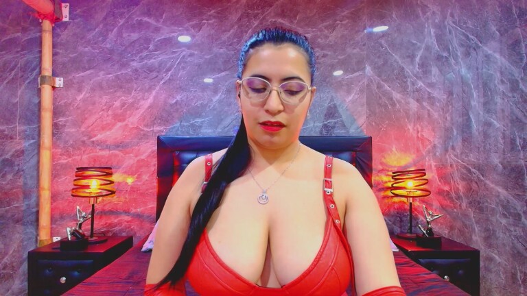 Kamile_Nilsen's Streamate show and profile