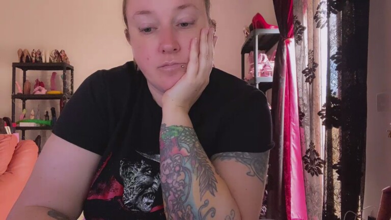 GoddessKisica's Streamate show and profile