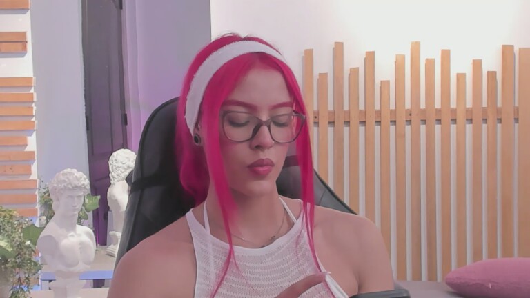 KristensClark's Streamate show and profile