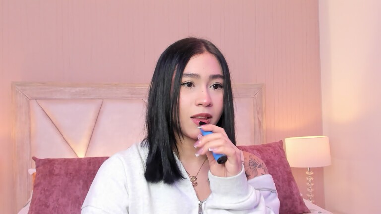 SophiaColinns's Streamate show and profile