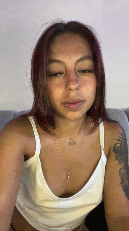 Maia_walker's Streamate show and profile