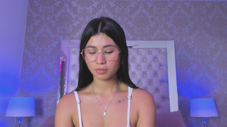 LylaKarl's Streamate show and profile