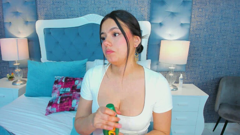 SusyLuv's Streamate show and profile