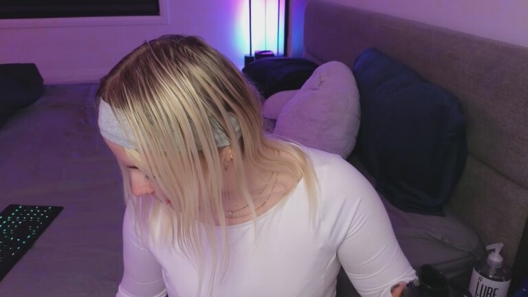 Harley_Robbie's Streamate show and profile