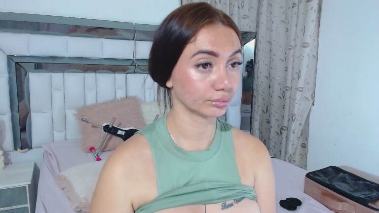 RebeccaDreams's Streamate show and profile