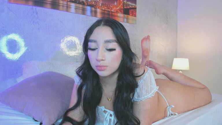 MiaBloomm's Streamate show and profile