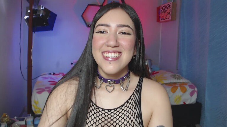 AuroraShyrzt's Streamate show and profile