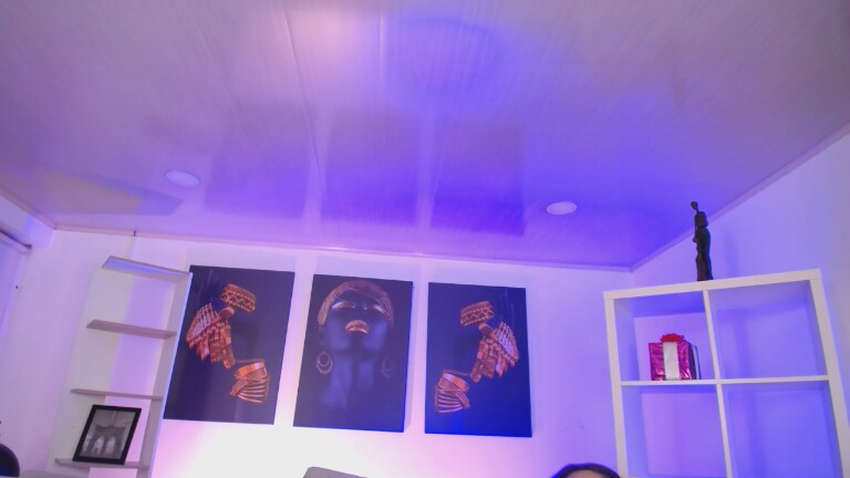 PinkMakka's Streamate show and profile