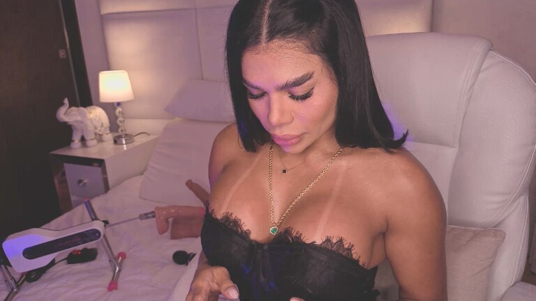 Amylewiss's Streamate show and profile