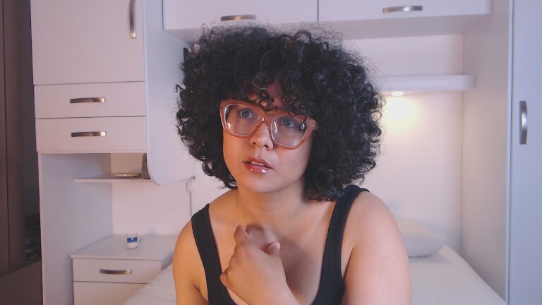 MartinaRuis's Streamate show and profile