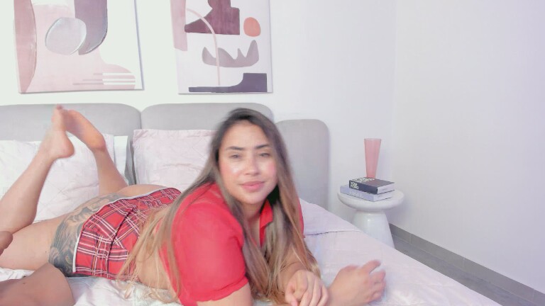 MaraMoore's Streamate show and profile