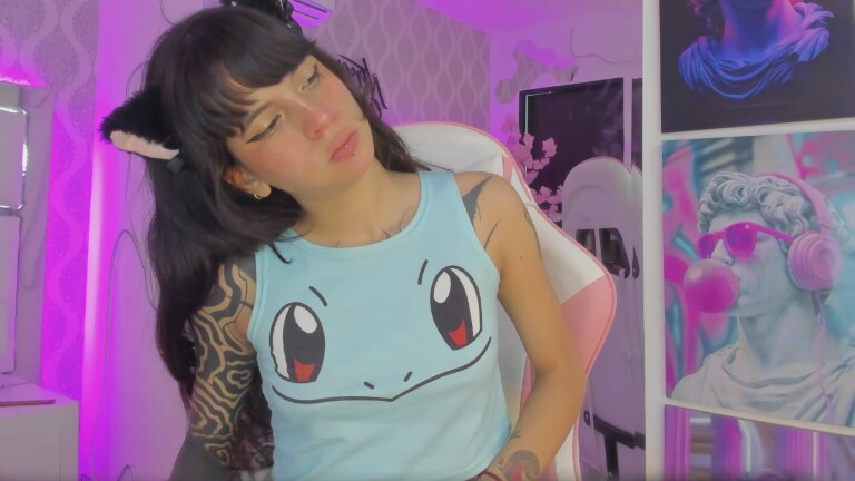 AikoHayashida's Streamate show and profile