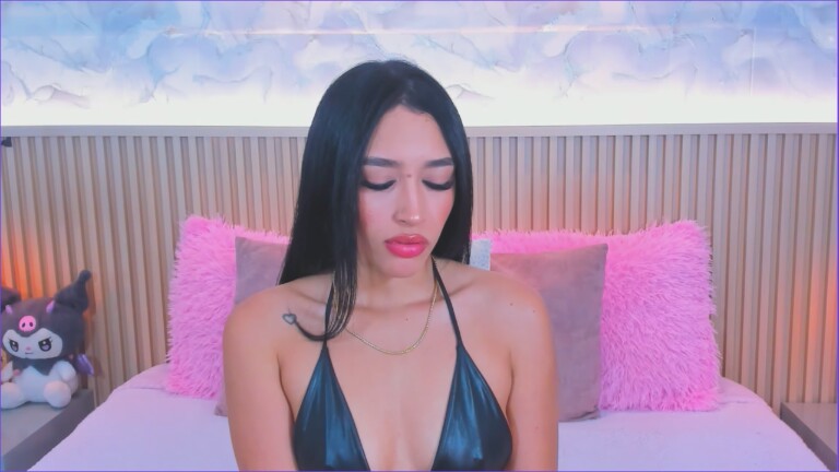 HemmaThompsonn's Streamate show and profile