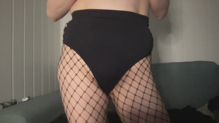 MiaAllurexx's Streamate show and profile